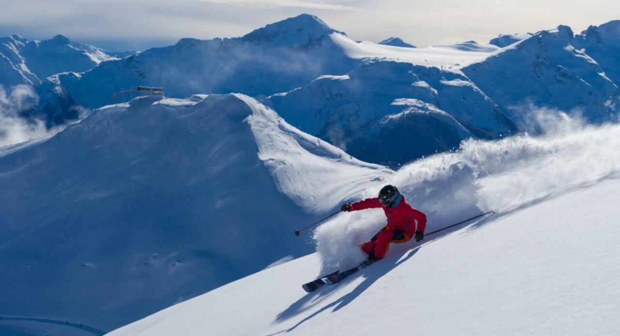 Bright Suite At Ski In/Out Glacier Lodge! Whistler Luaran gambar